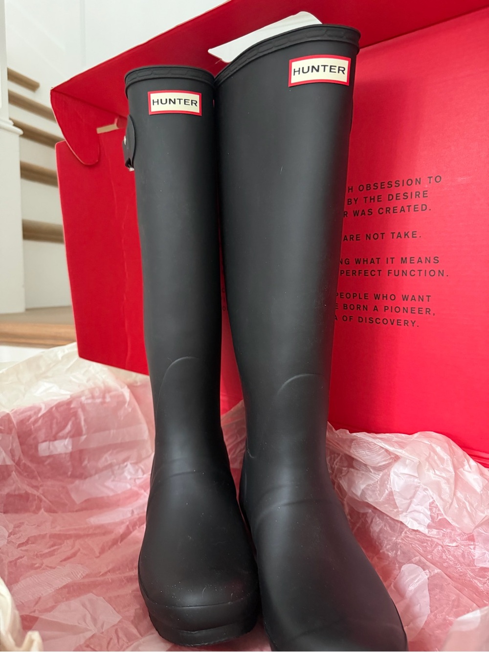 NIB Hunter Women’s Original Tall Rain Boots – Black – US 8 / EU 39 - Picture 2 of 9